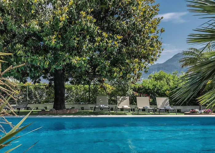 Villa Aurora