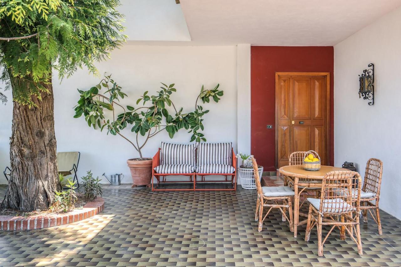 Villa Aurora