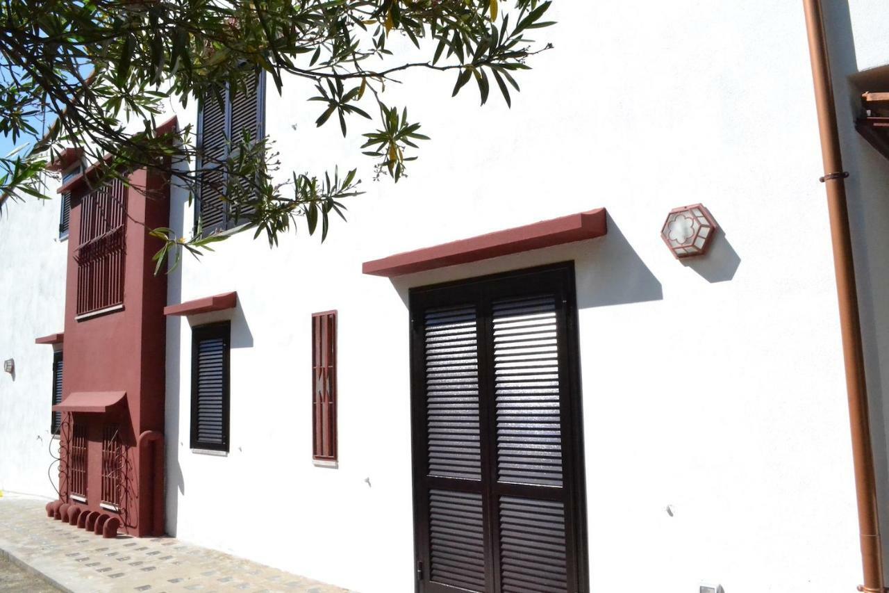 Aurora Villa